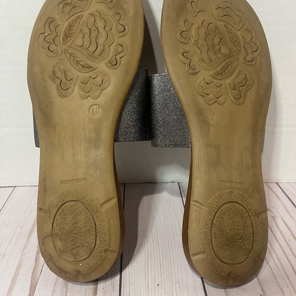 Andre Assous Sandals - Picture 5 of 6